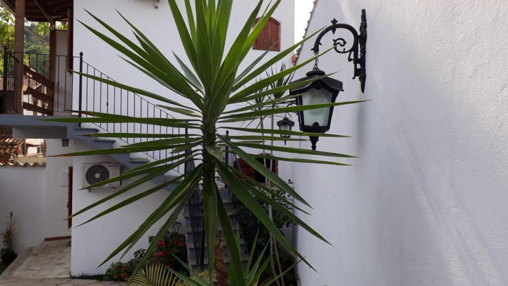 Suites Beija-Flor Парати Экстерьер фото