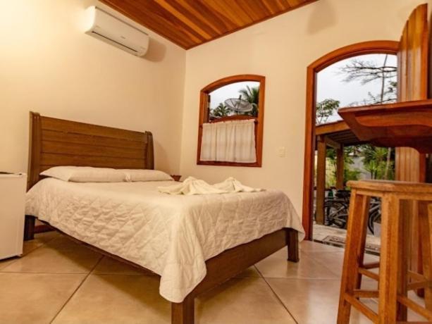 Suites Beija-Flor Парати Экстерьер фото