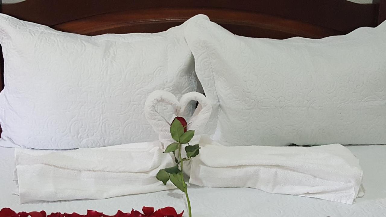 Suites Beija-Flor Парати Экстерьер фото
