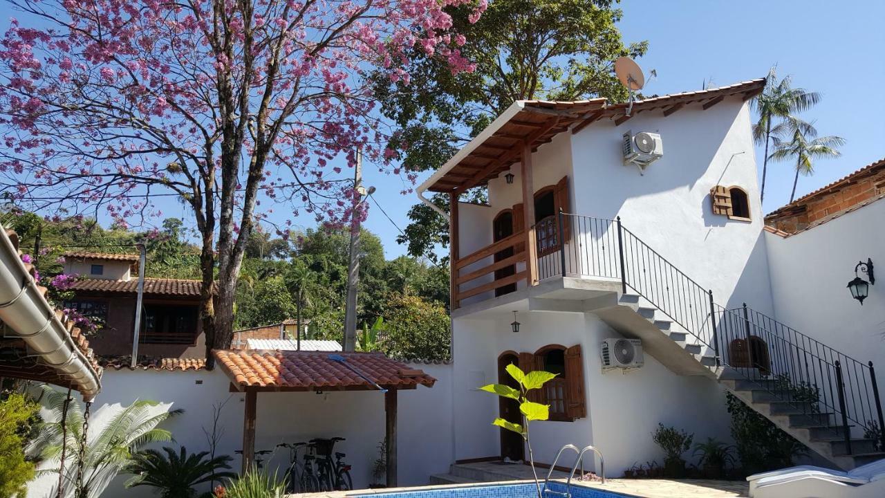 Suites Beija-Flor Парати Экстерьер фото